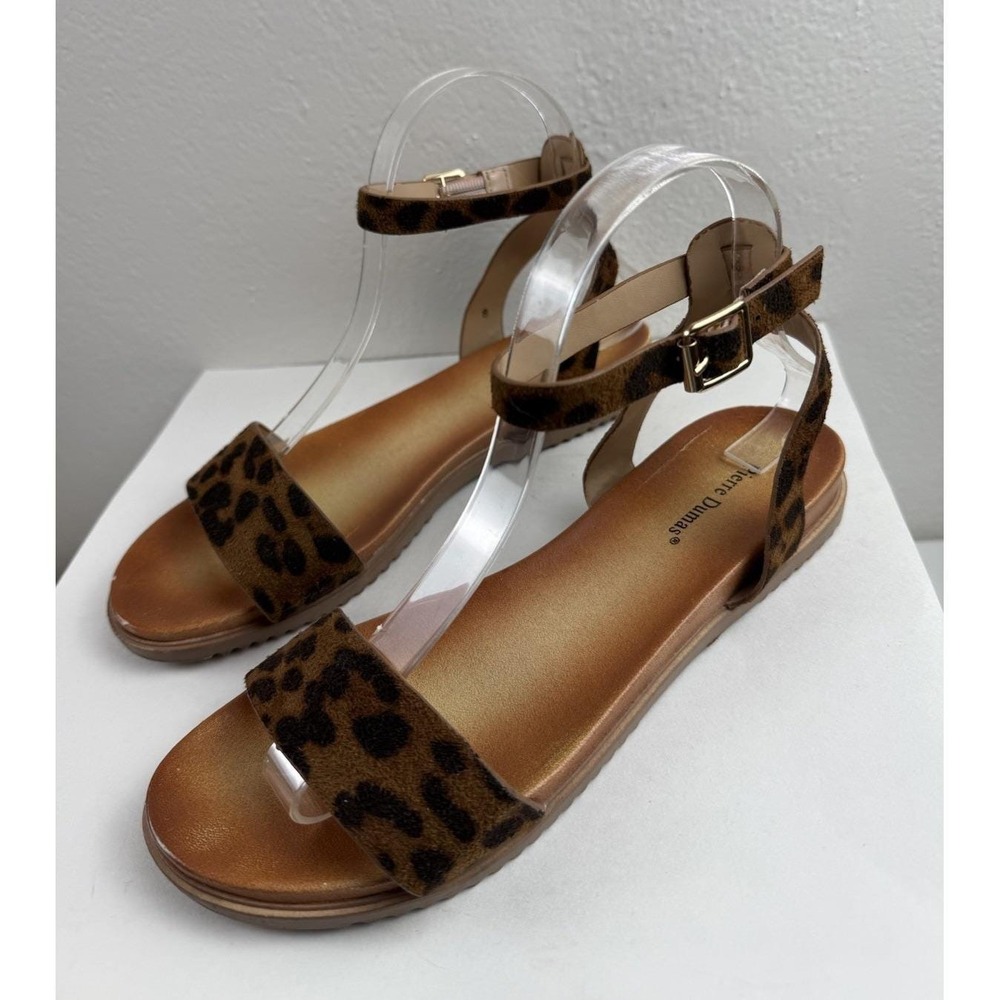 Pierre Dumas Leopard Print Faux Leather Ankle Strap Womens Boho Sandals Size 8 - Picture 2 of 12
